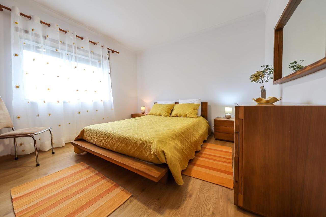 Casas Com Amoras In Serra Da Pescaria Famalicão Buitenkant foto