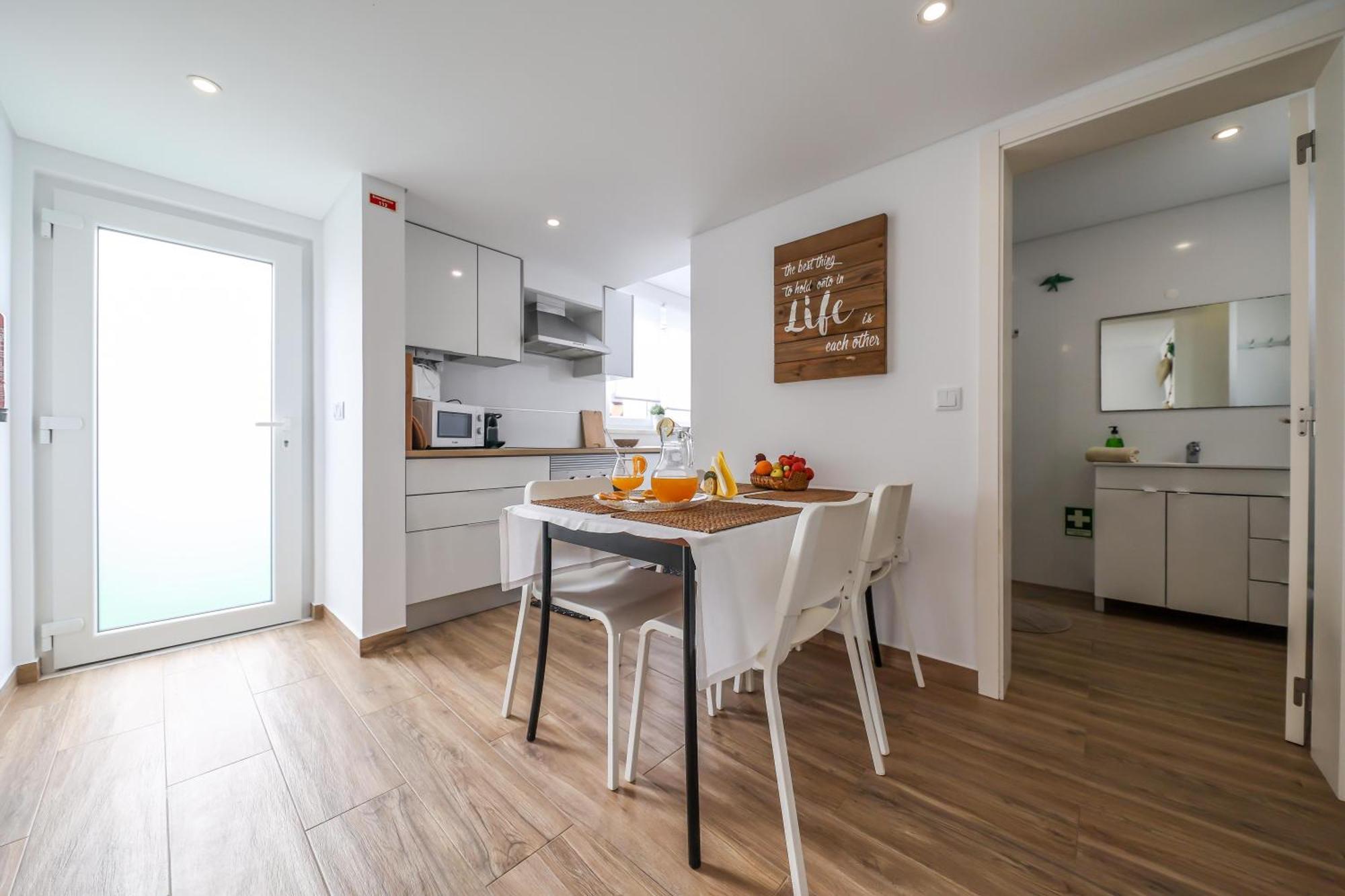 Casas Com Amoras In Serra Da Pescaria Famalicão Buitenkant foto